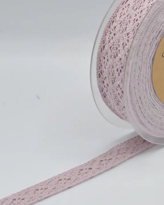 alt
100% Cotton lace - 2 cm powder pink