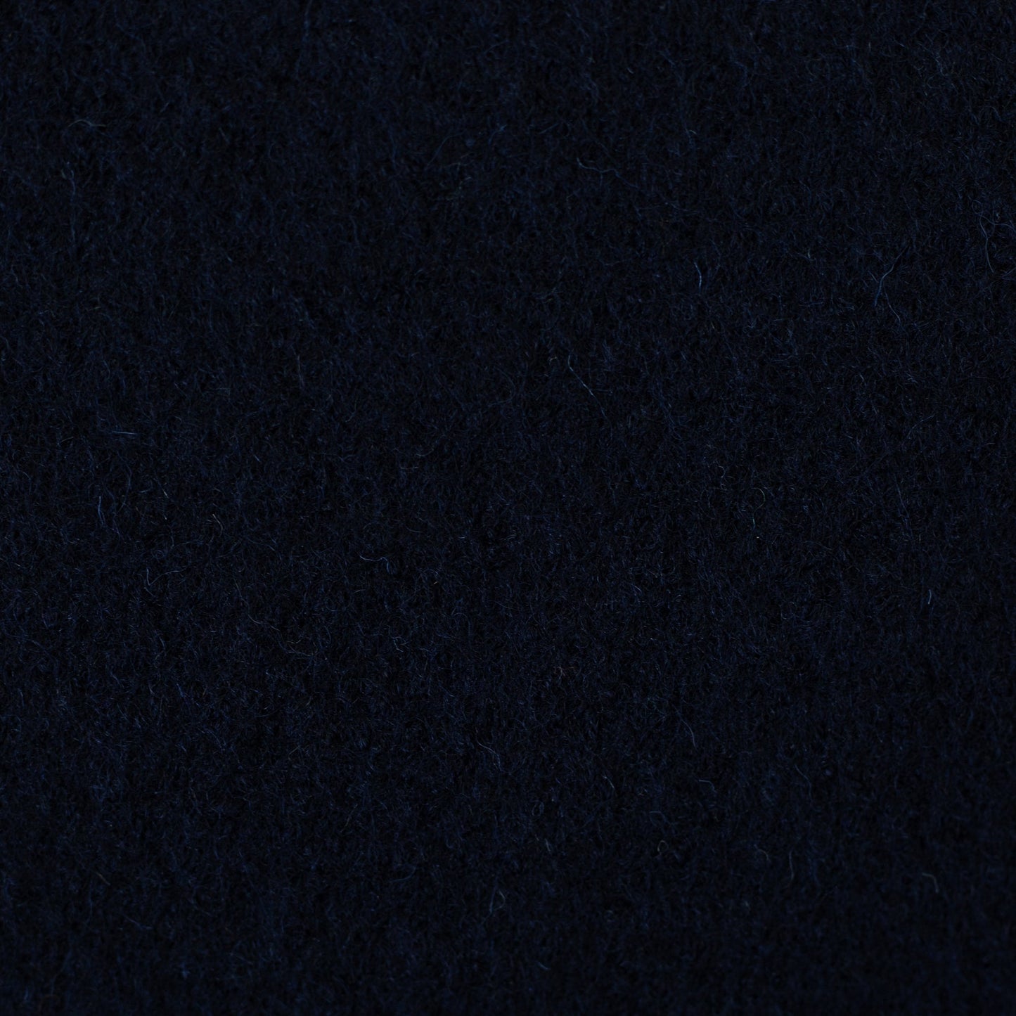 Image de polaire 100 % laine - bleu foncé 385 g/m² – disponible chez Šarlotes audumi