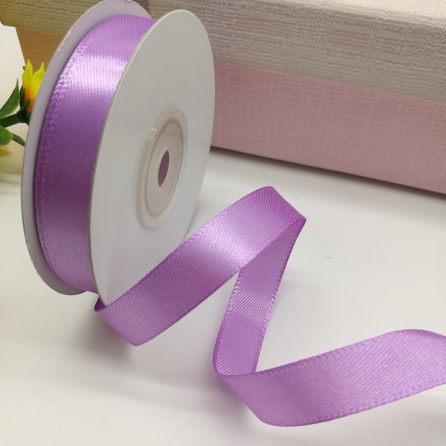 Ruban de satin lilas 32 mm (lot de 25 m)