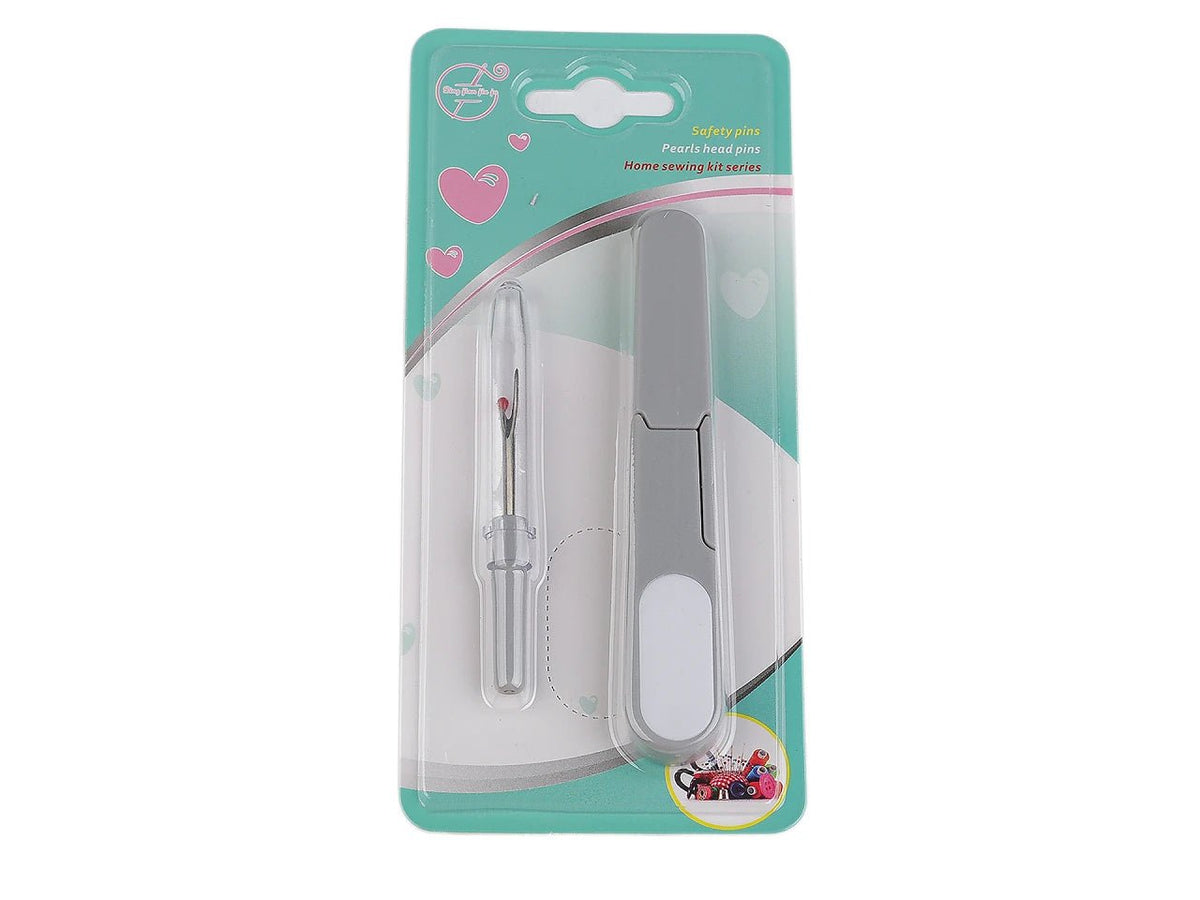 Image of a thread cutter and seam ripper – sewing tool set – available online at Šarlotes audumi