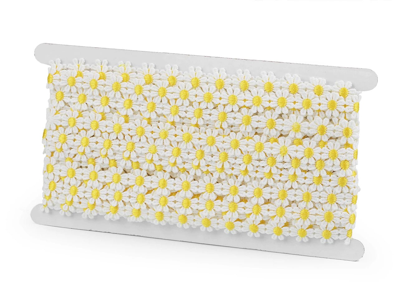Image avec ruban décoratif brodé à marguerites 15 mm – disponible chez Šarlotes audumi