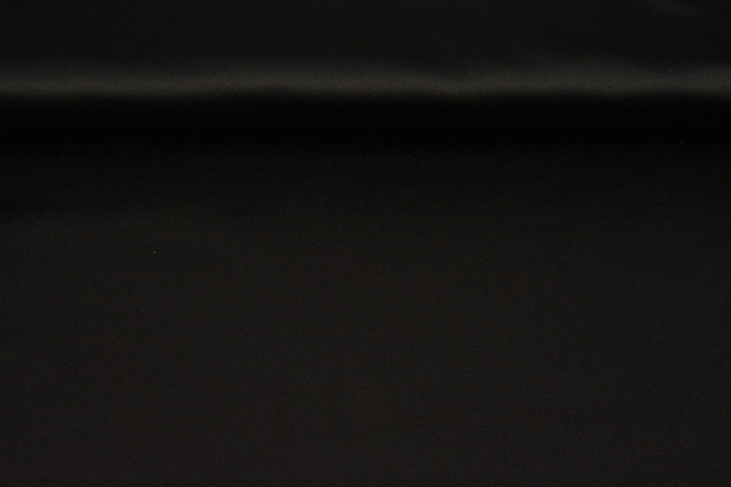 Kāzu kleitu satīns - melns 170 g/m²