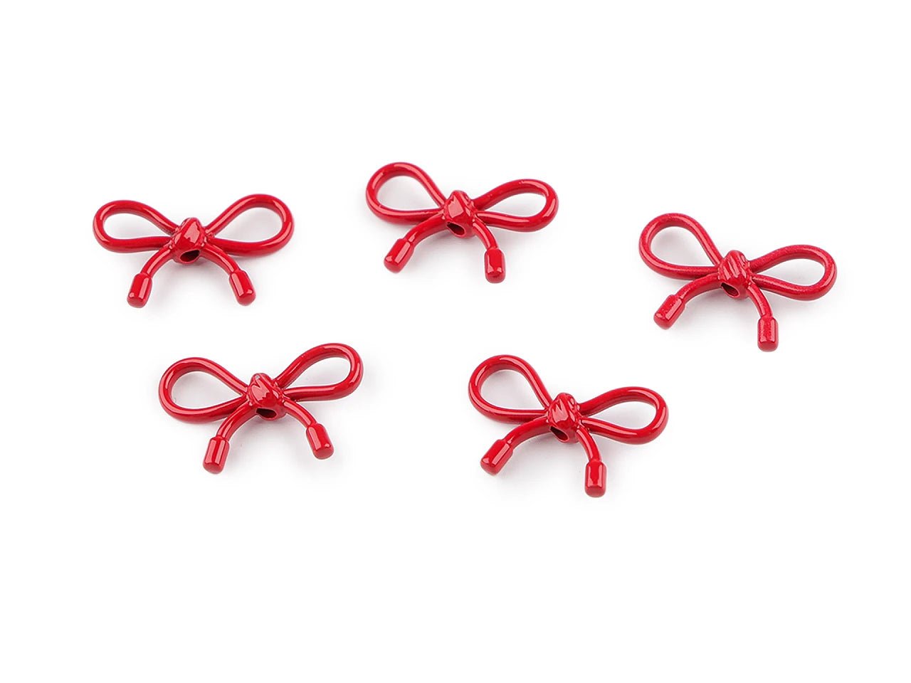 Image avec pendentif en métal – nœud 13×20 mm, 5 pcs | tons variés – disponible chez Šarlotes audumi