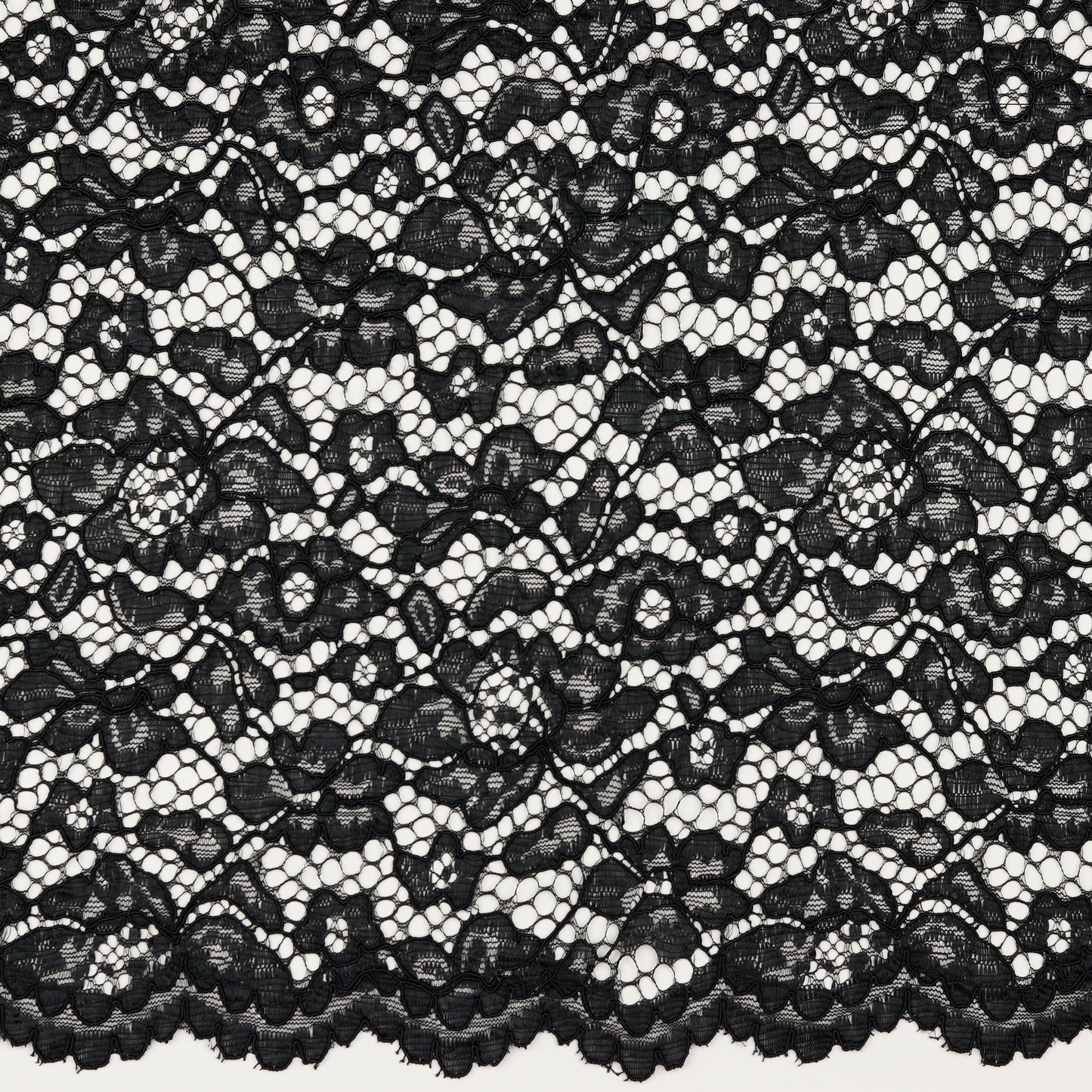 Mežģīņu audums - melns 130 g/m²