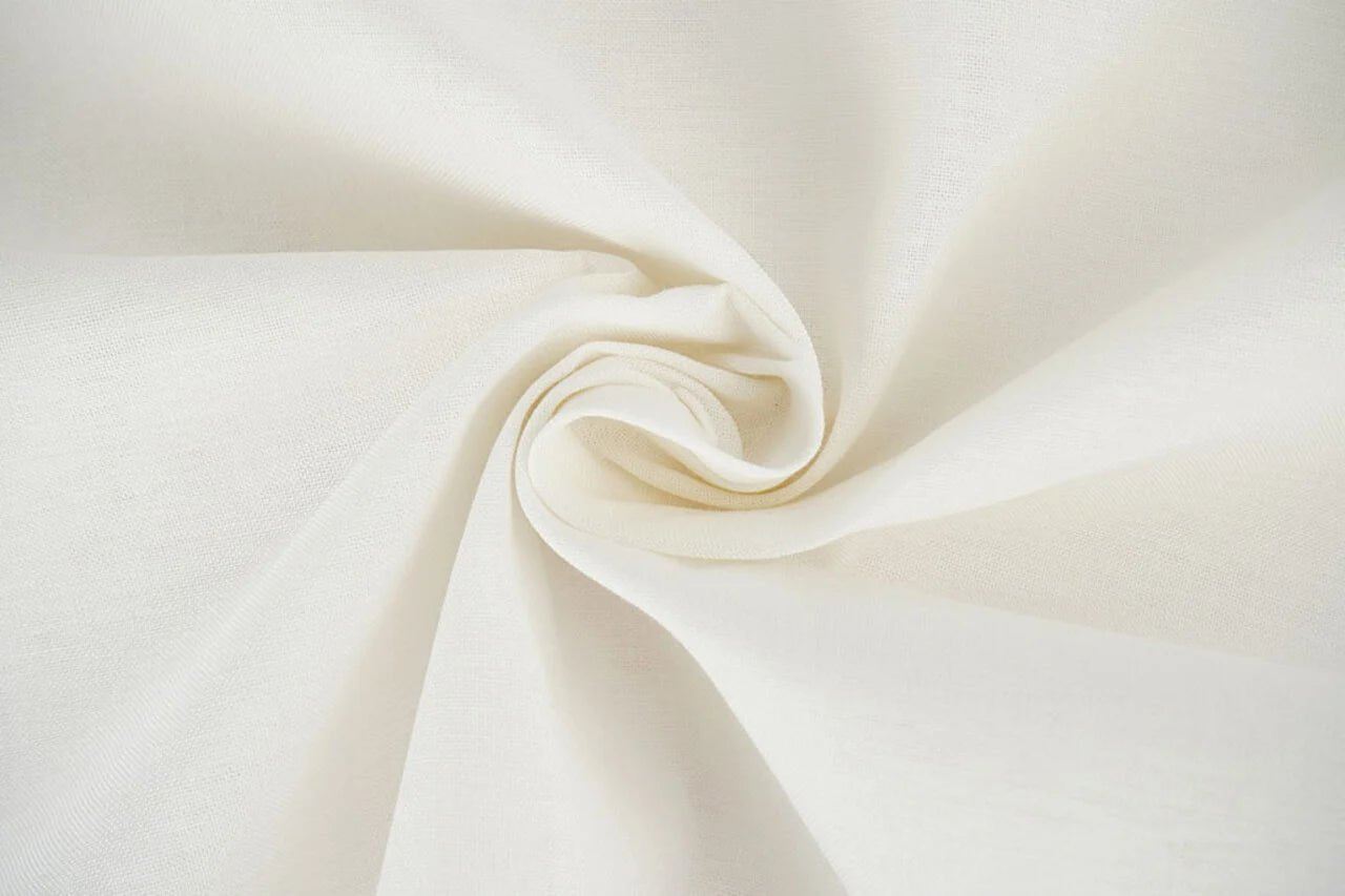 Image of unbleached cotton gauze fabric / cheesecloth 100 g/m² – available at Šarlotes audumi