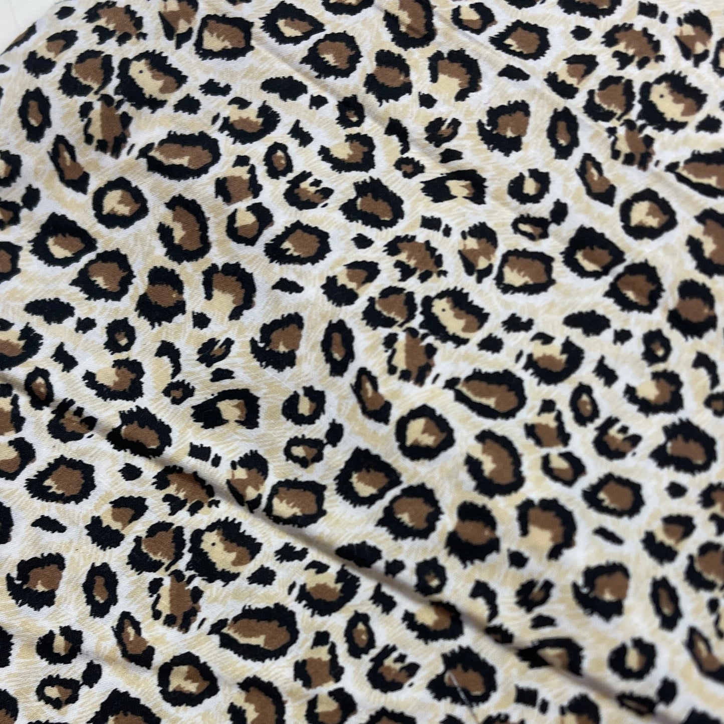 Pēdējais gabaliņš - Premium 100% kokvilnas audums - leopards 135 g/m² - 25cm