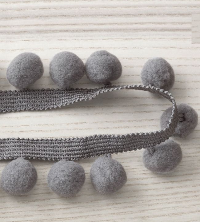 Pom Pom lenta - 38 mm pelēka