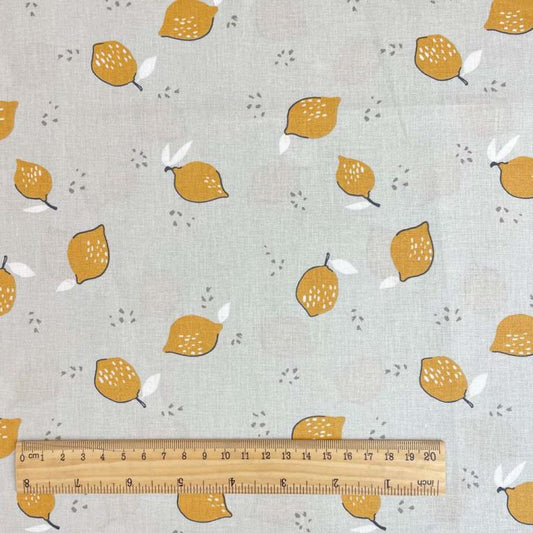 Premium 100% cotton fabric - lemons on a light gray background 115 g/m²