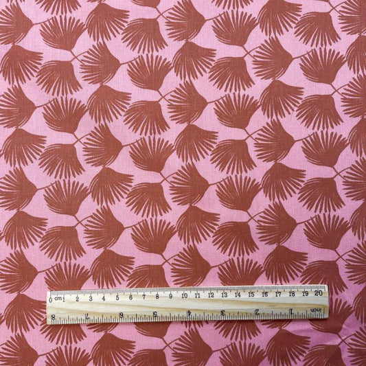 Premium 100% cotton fabric - pink palm leaves 115 g/m²