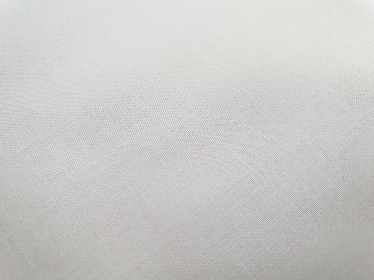 100 % Baumwollstoff – weiß 220cm 146 g/m²