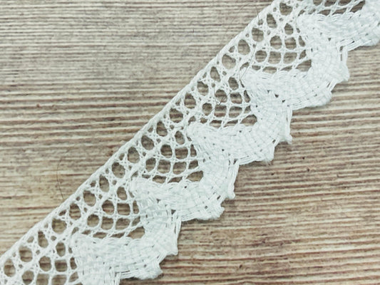 100% Cotton lace-2 cm white-LV
