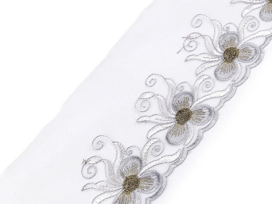 Embroidered lace - 13 cm silver