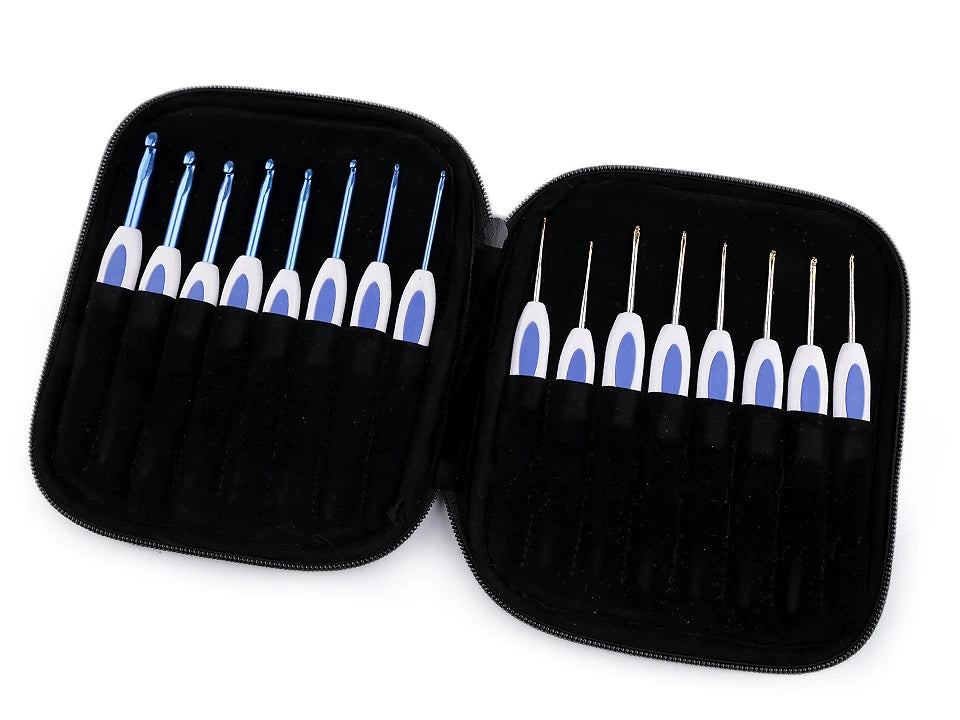 Tamboradatu komplekts futrālī – 16 ergonomiskas tamboradatas dažādos izmēros