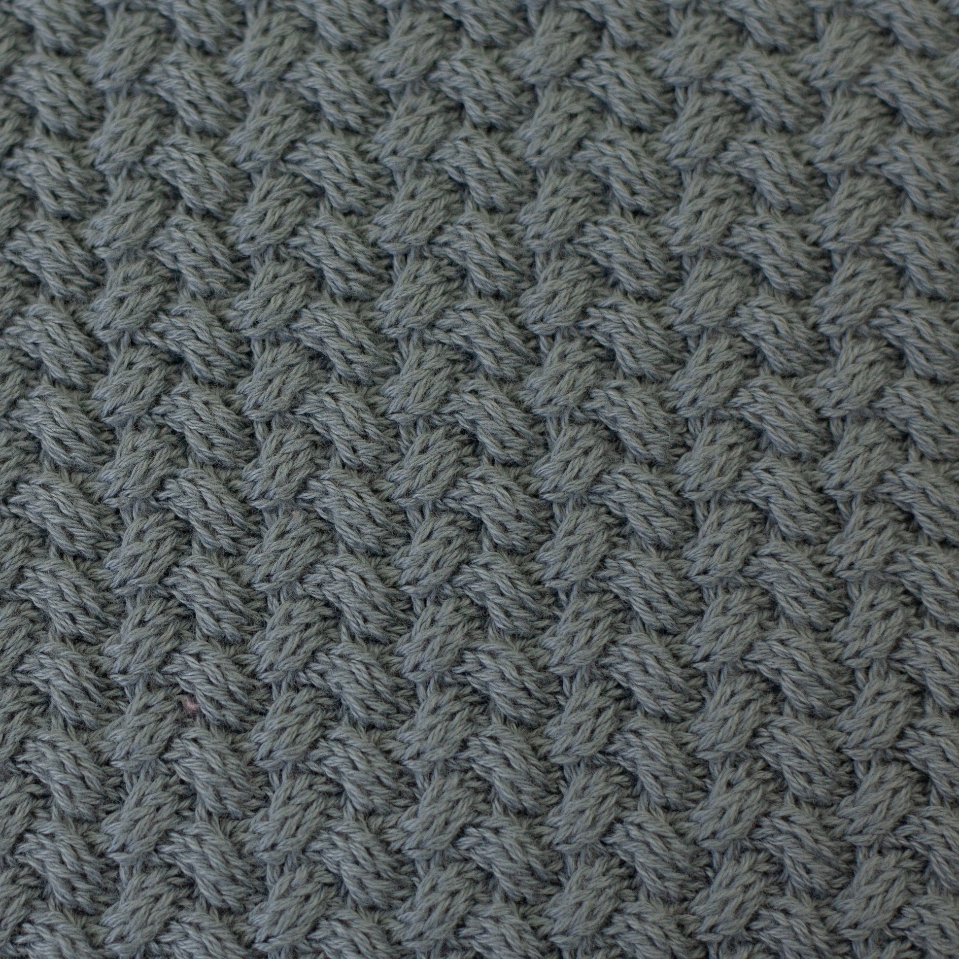 Tissu en tricot 100 % coton bleu-gris 525 g/m² – disponible chez Šarlotes audumi