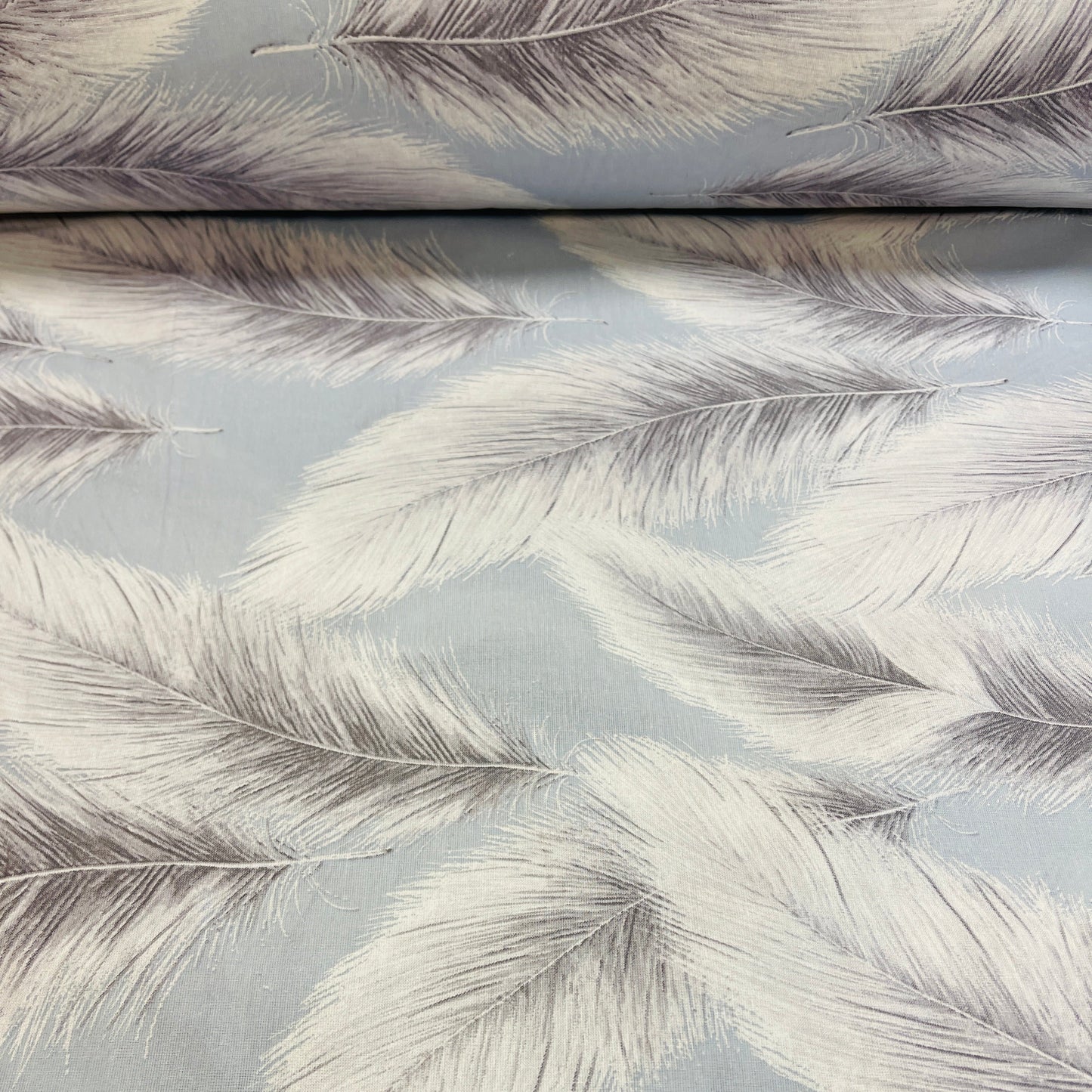 Image with 100% cotton fabric - down 220cm 146 g/m² – available at Charlotte’s Fabrics