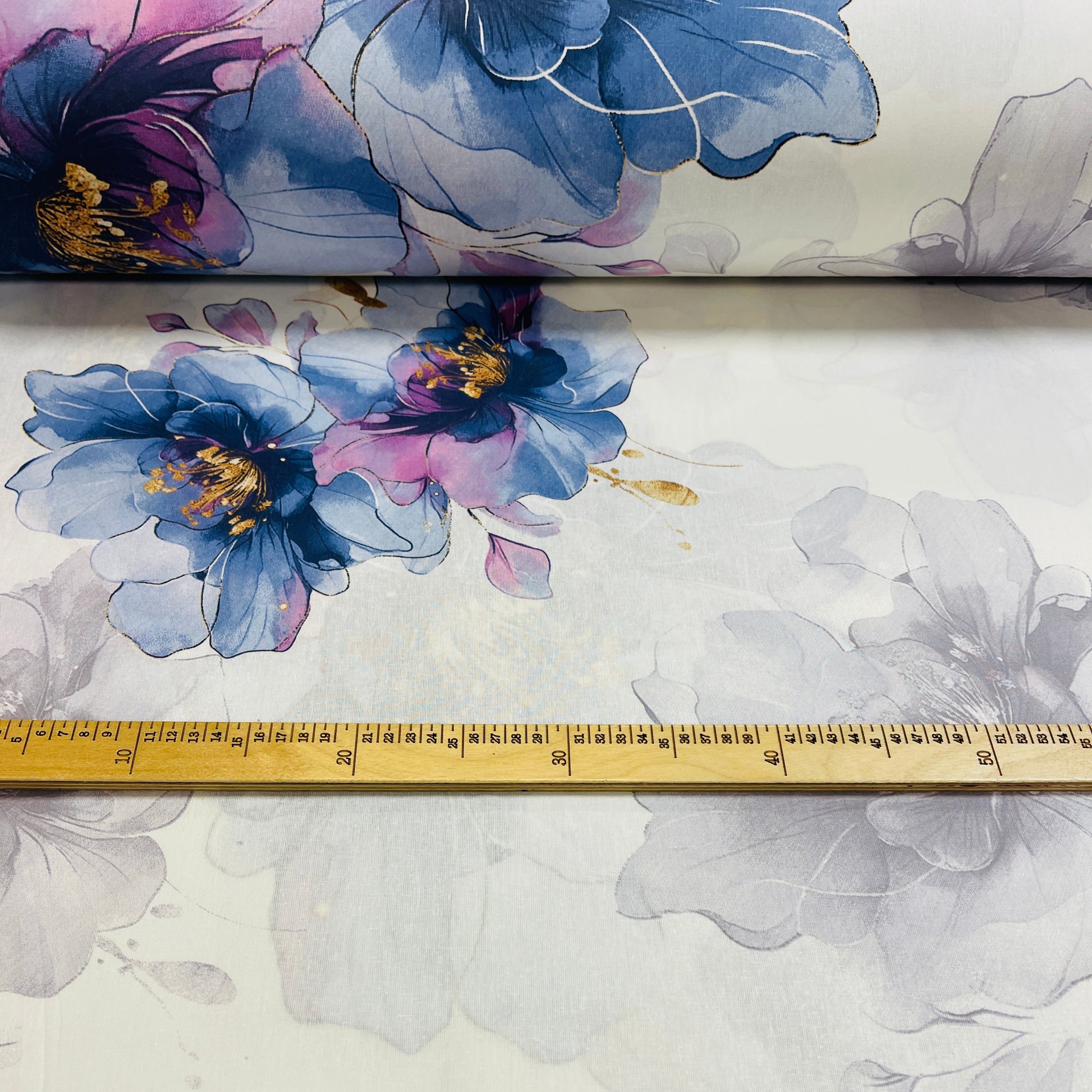 Image with 100% cotton fabric - indigo flowers 220cm 146 g/m² – available at Šarlotes audumi