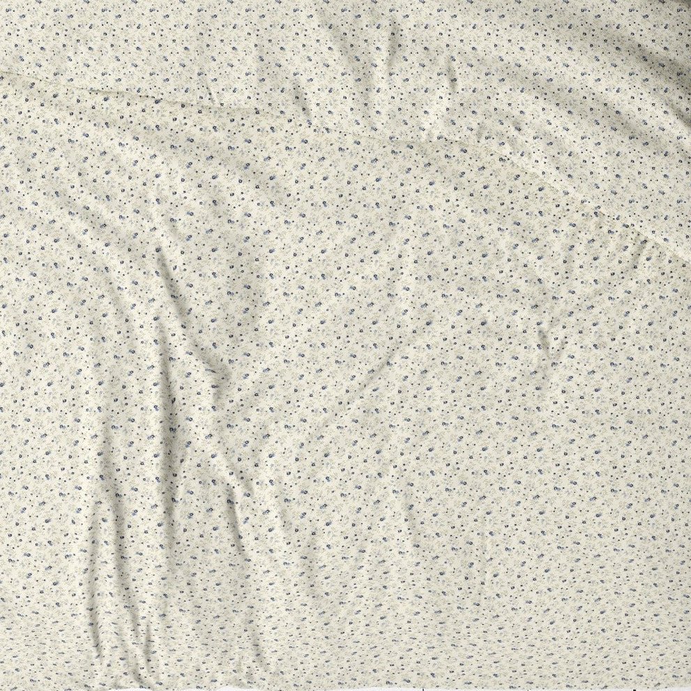 Bild mit 100% Baumwollstoff, feinen Blümchen, 125 g/m² – erhältlich bei Šarlotes audumi