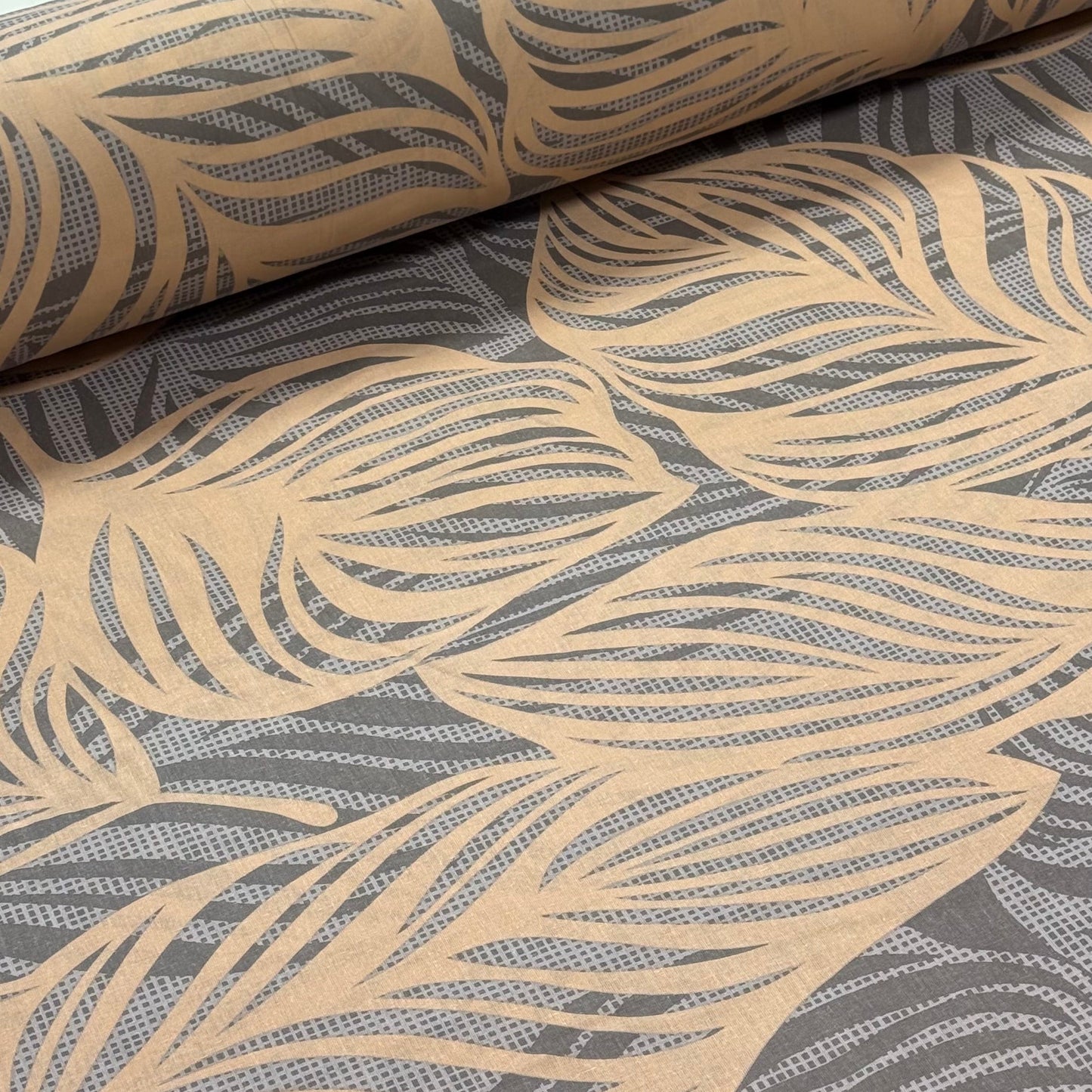 alt
Image with 100% cotton fabric - Sand Palm Morning 220cm 146 g/m² – available at Šarlotes audumi
