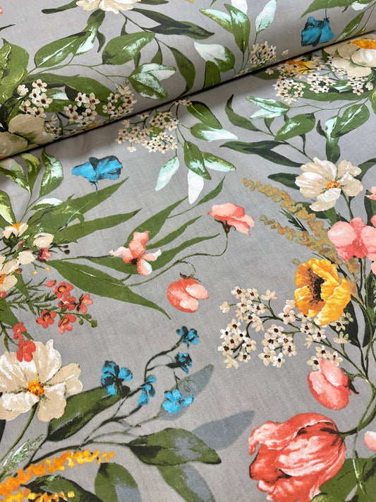 Attēls ar 100% Kokvilnas audums - ziedi uz pelēka 125 g/m² – pieejams Šarlotes audumi