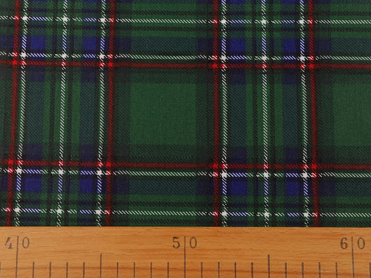 Image of 100% cotton fabric - green Christmas plaid, available online at Šarlotes audumi