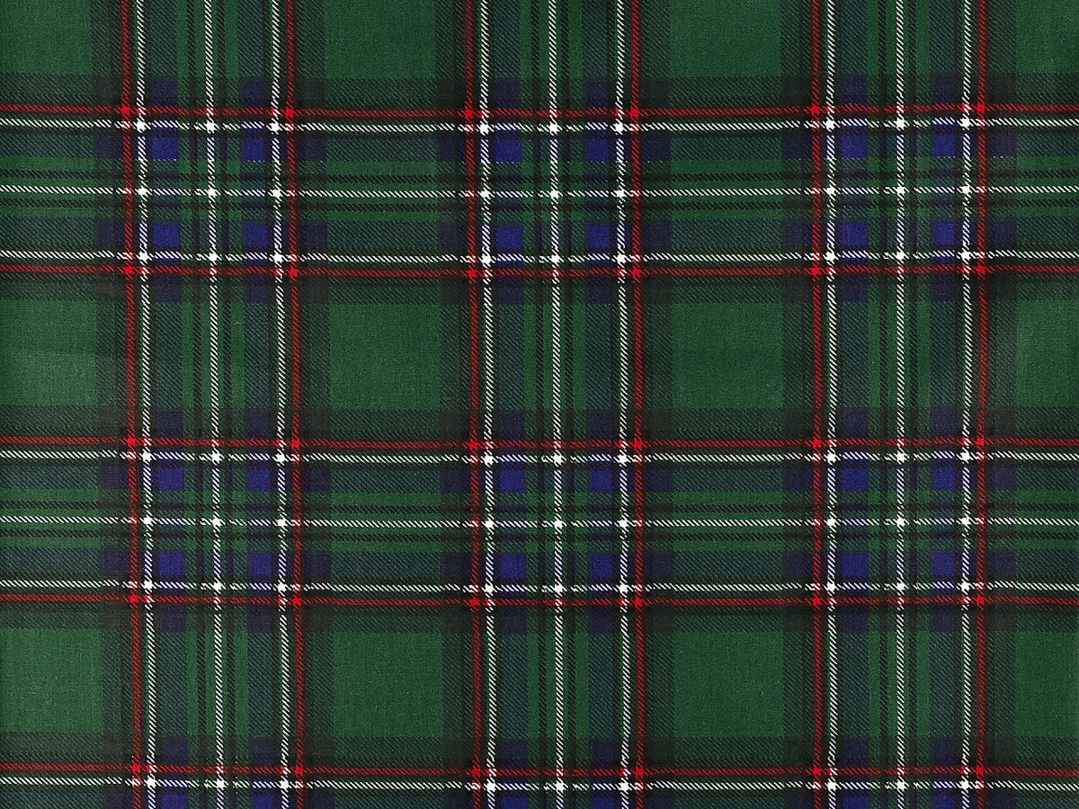 Image of 100% cotton fabric - green Christmas plaid, available online at Šarlotes audumi