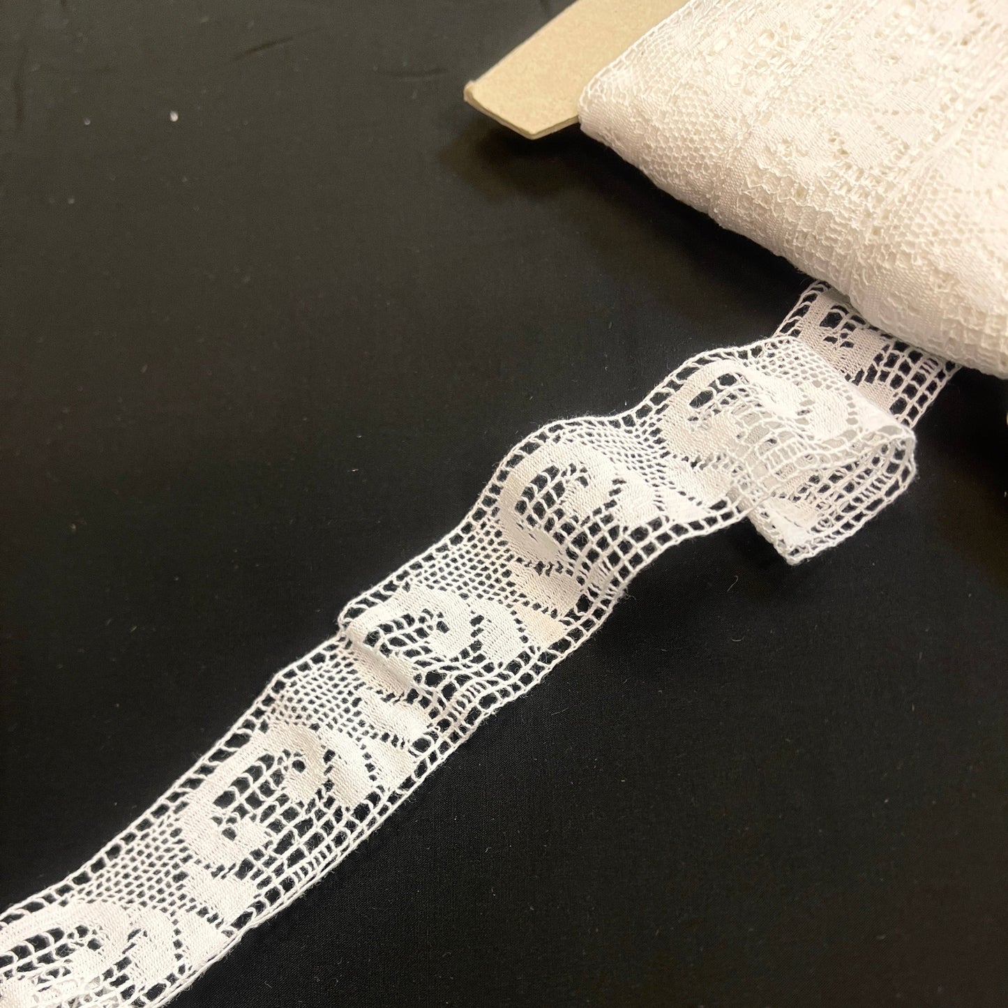 Image of 100% cotton lace - 4 cm white - LV – available from Šarlotes audumi