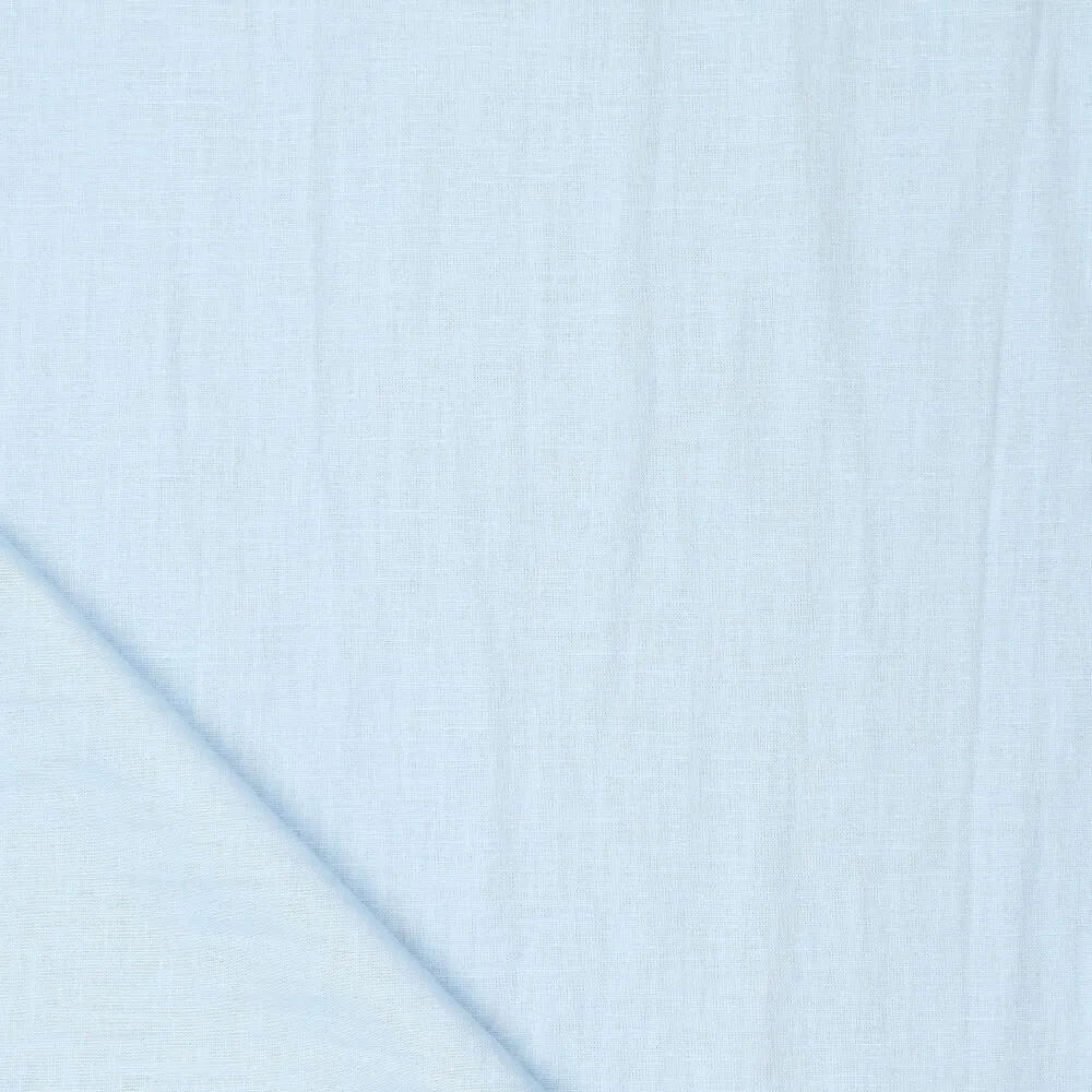 Tissu en lin adouci 100 % bleu clair 165 g/m² – disponible en ligne chez Šarlotes audumi