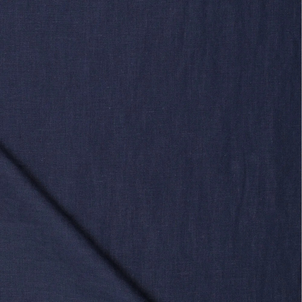 Image de tissu en lin adouci 100 % bleu foncé 165 g/m² – disponible en ligne chez Šarlotes audumi