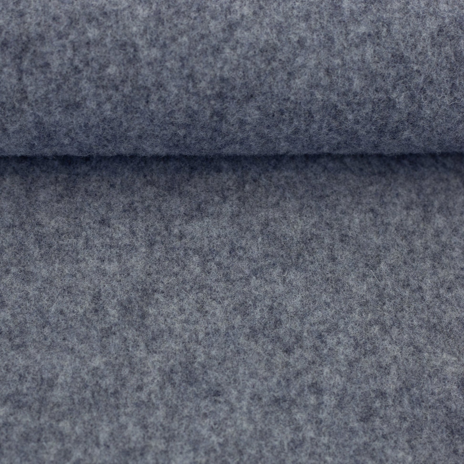 Polaire en laine 100 % - gris 385 g/m² – disponible chez Šarlotes audumi