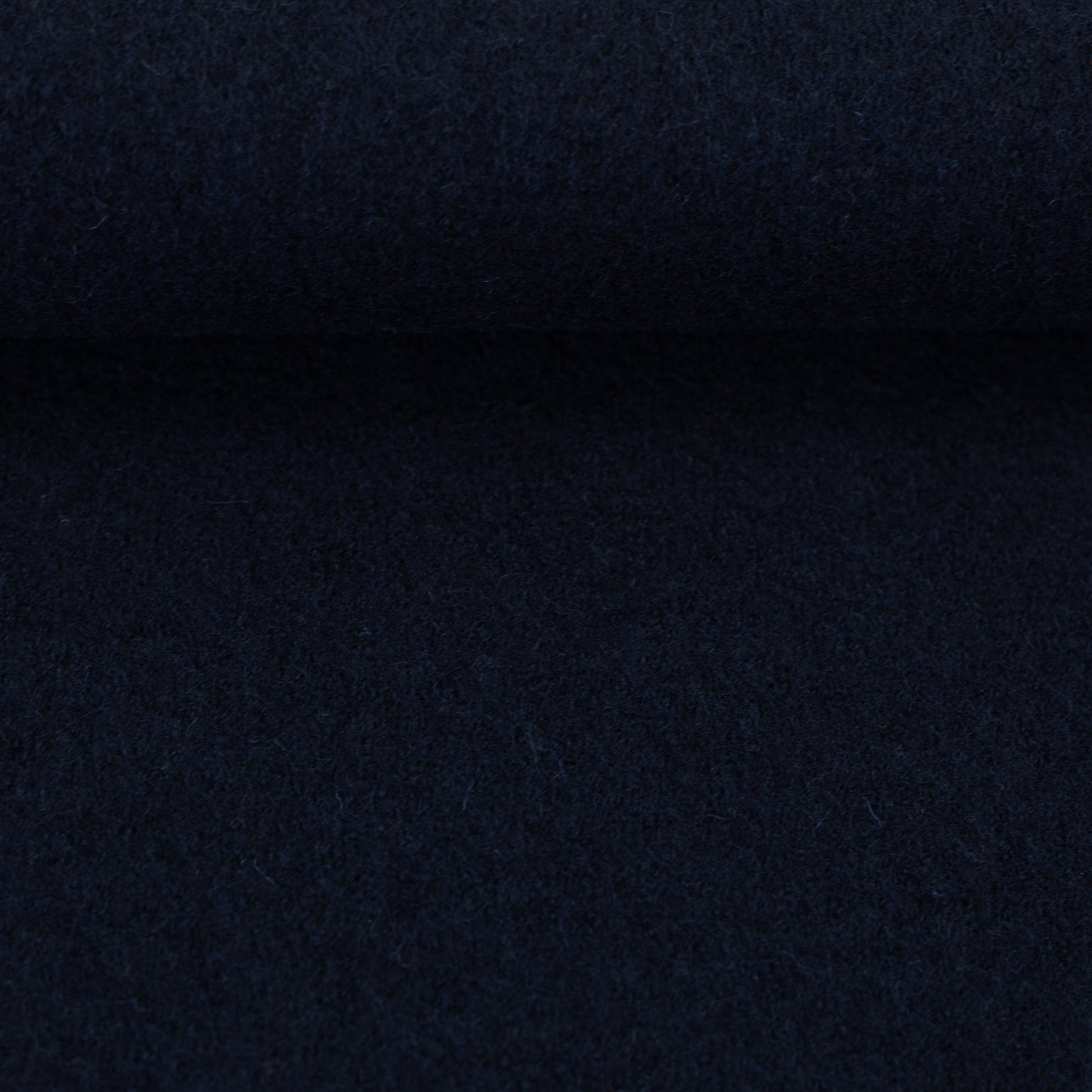 Image de polaire 100 % laine, bleu foncé 385 g/m² – disponible chez Šarlotes audumi