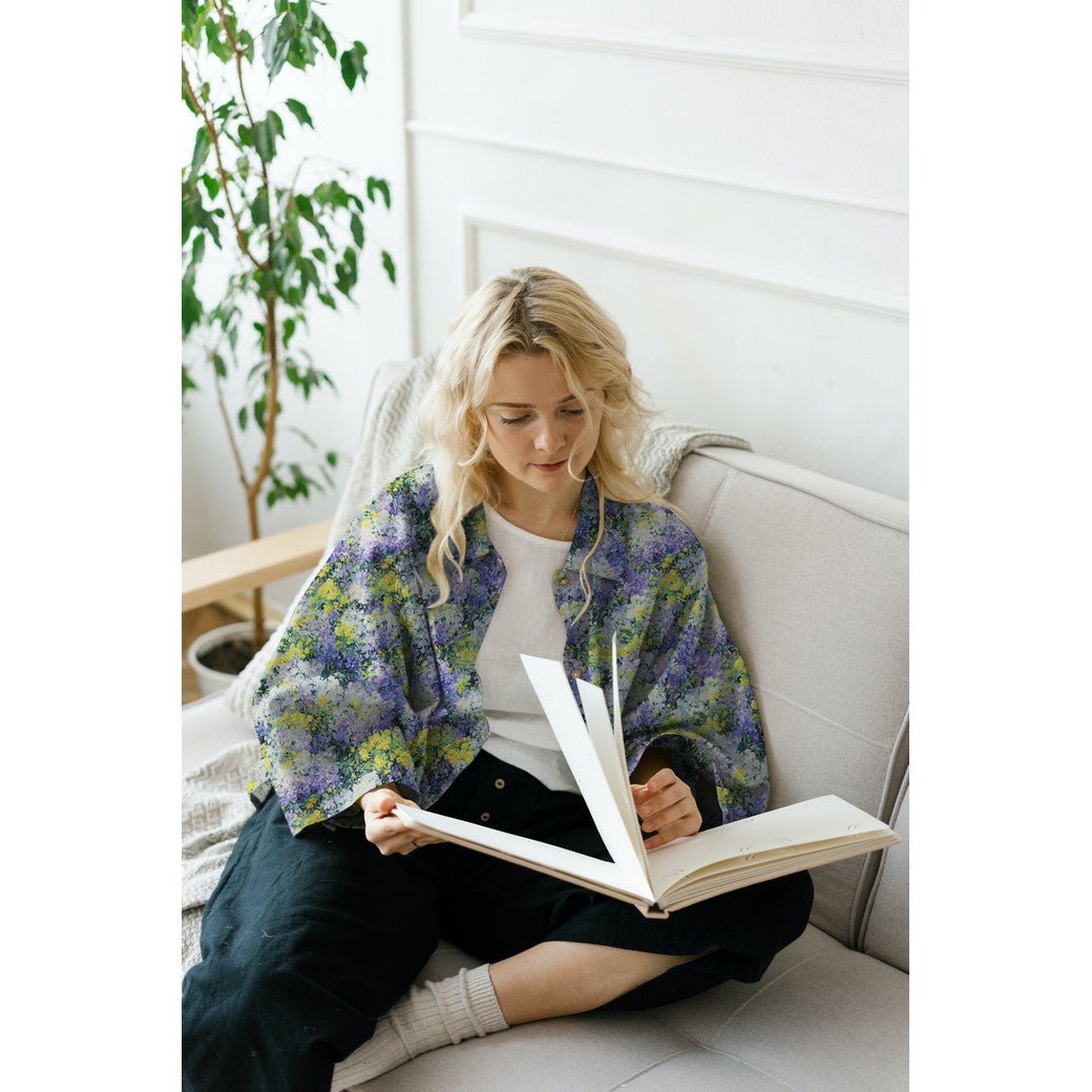Image with 100% viscose fabric - lilacs and mimosas 135 g/m² – available at Šarlotes audumi