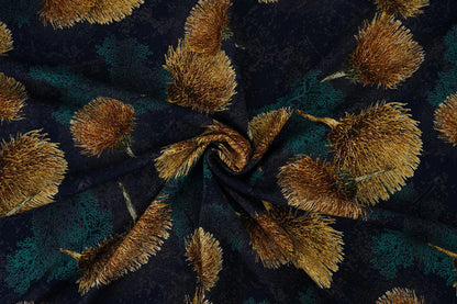 alt
Image with 100% viscose fabric - golden dandelions on a dark blue background 115 g/m² – available at Šarlotes audumi