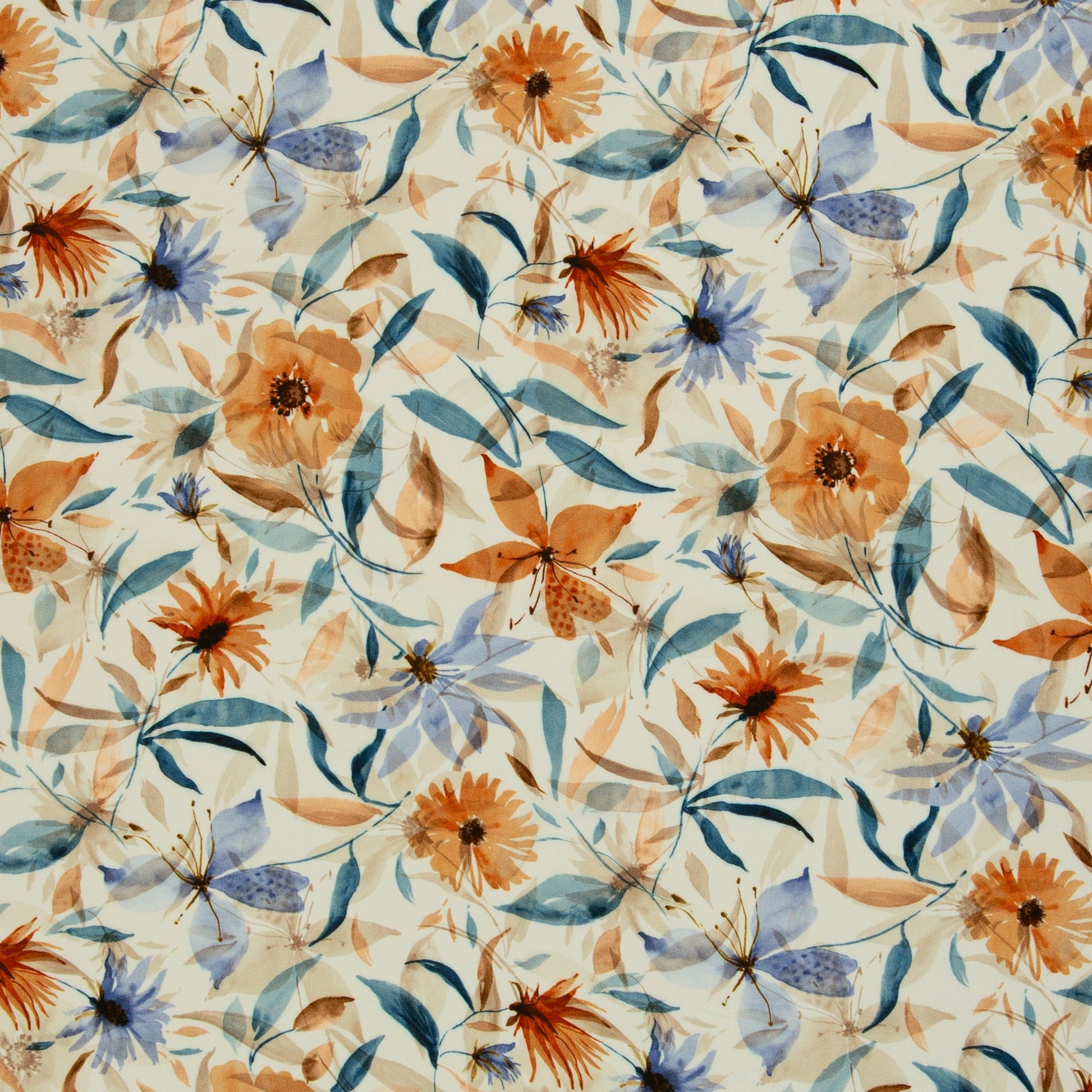 Bild mit 100% Viskose-Stoff – blaues und oranges Blumenmotiv, online erhältlich bei Šarlotes audumi