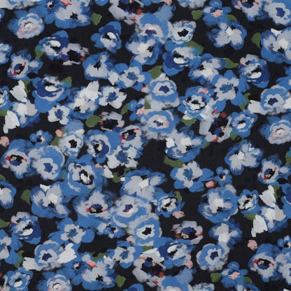 100% viscose fabric - blue floral motif 135 g/m²