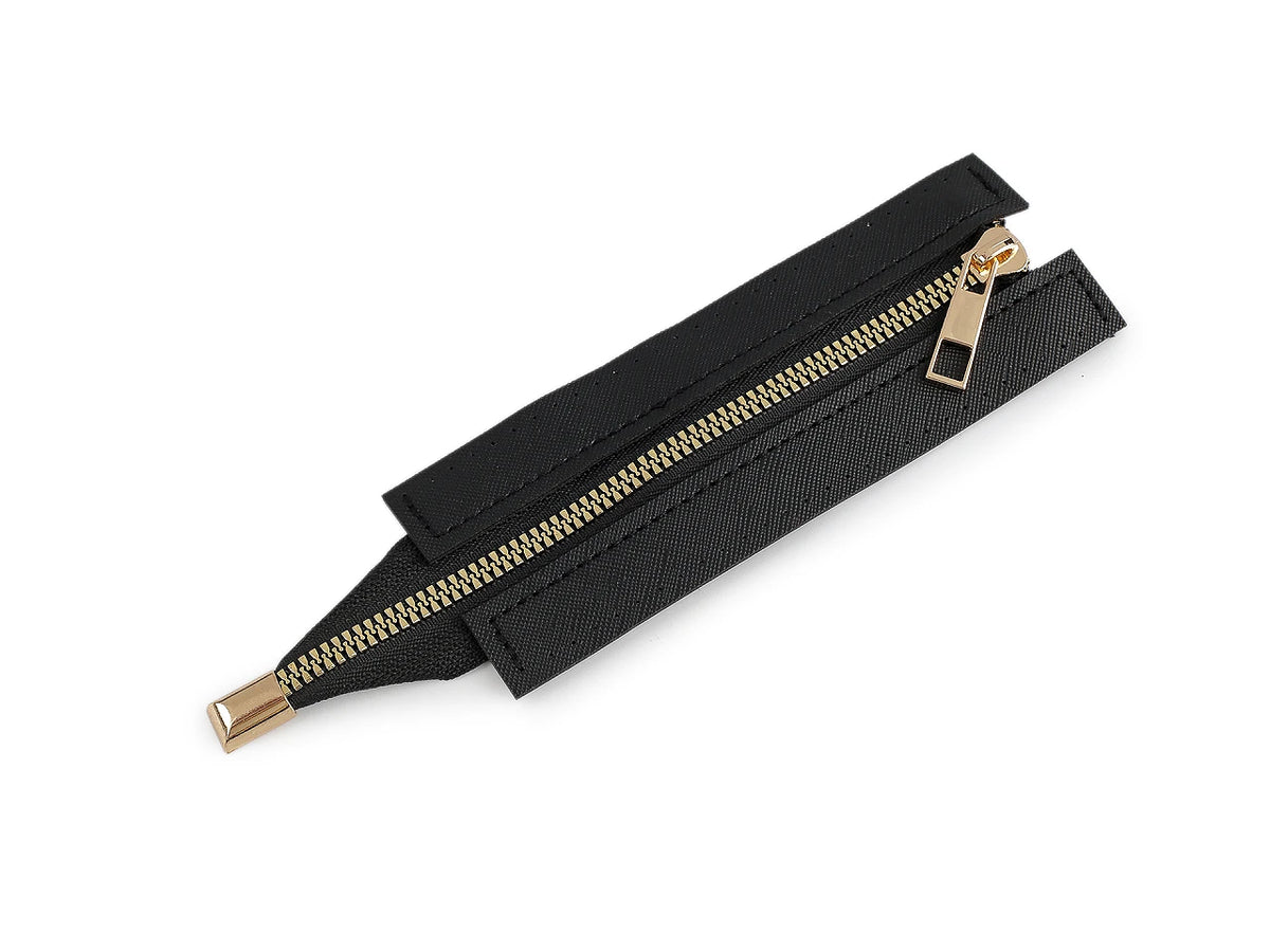 Bag zipper with faux leather trim – beige