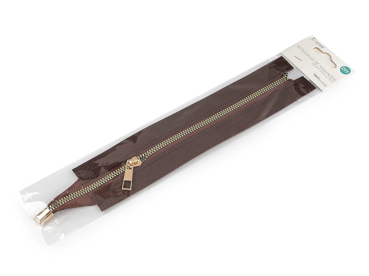 Bag zipper with faux leather trim – brown