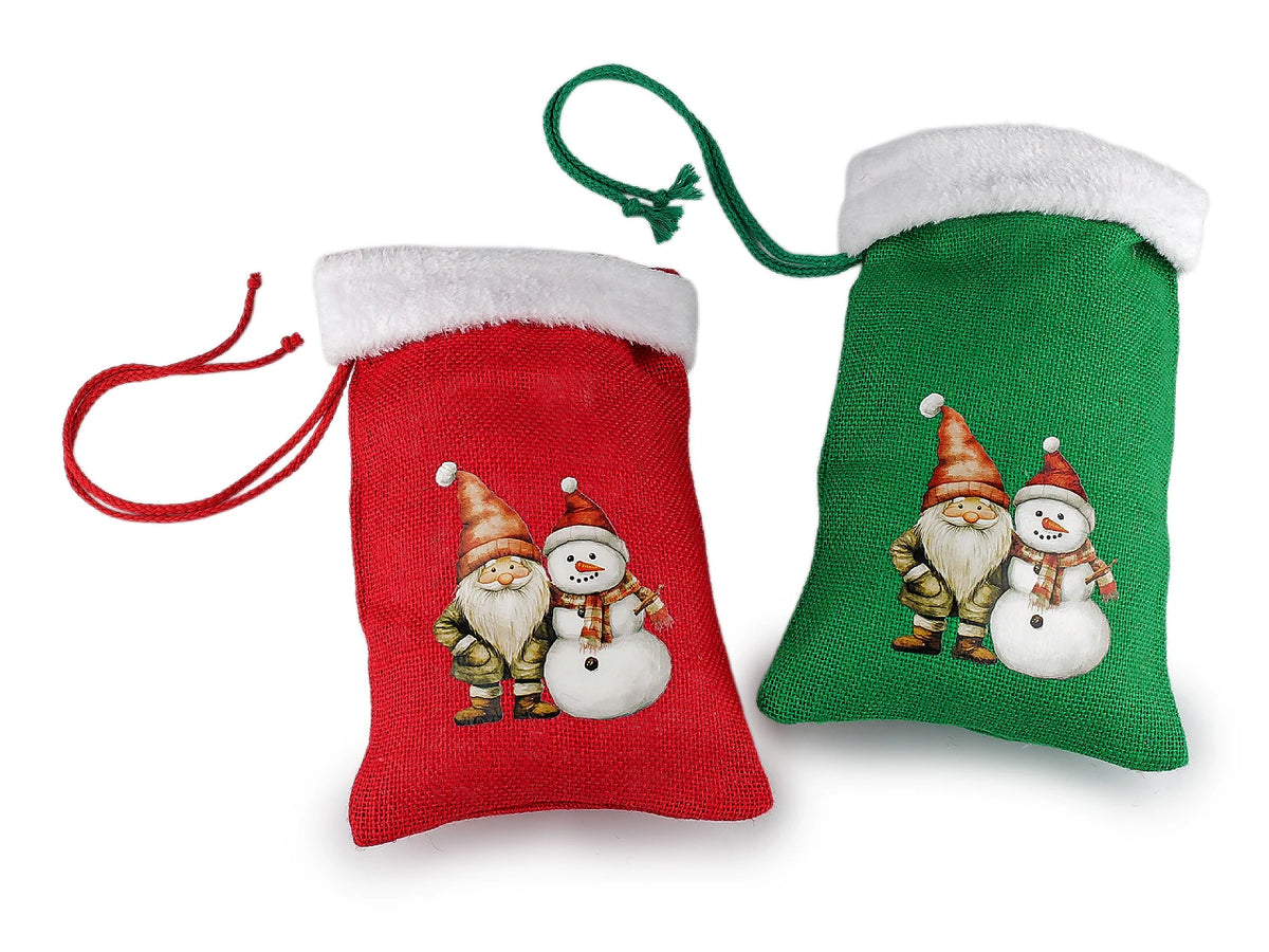 Christmas jute gift bag with fluffy trim – 20 × 30 cm