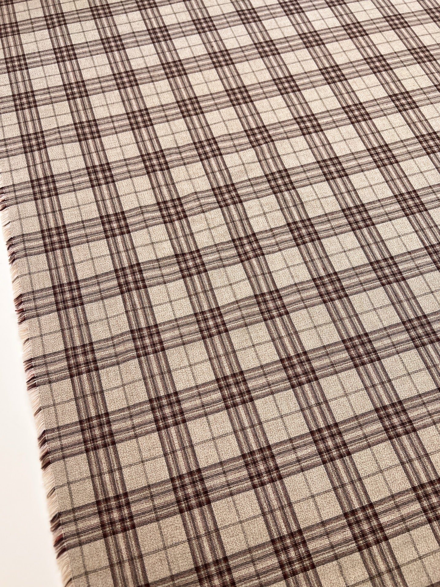 Italian cotton and linen fabric in a plaid pattern in beige tones – 160 g/m²