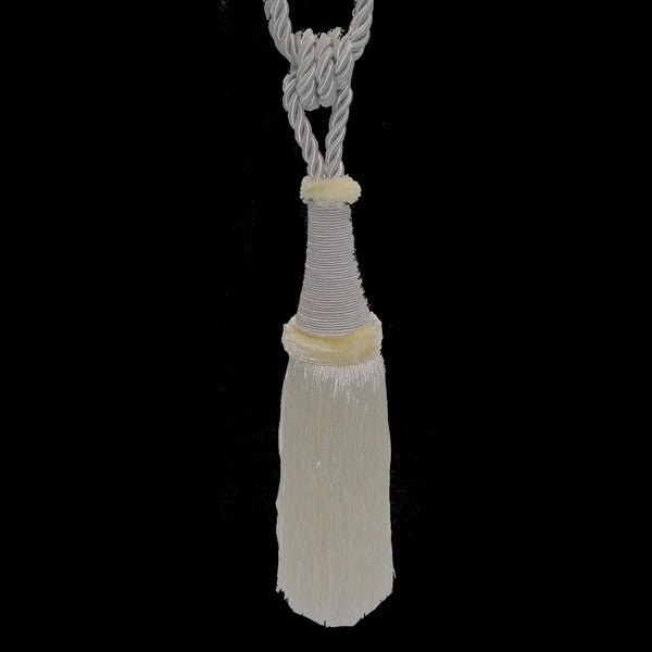 Image of curtain holdbacks, tiebacks with fringe|various shades – available at Šarlotes audumi
