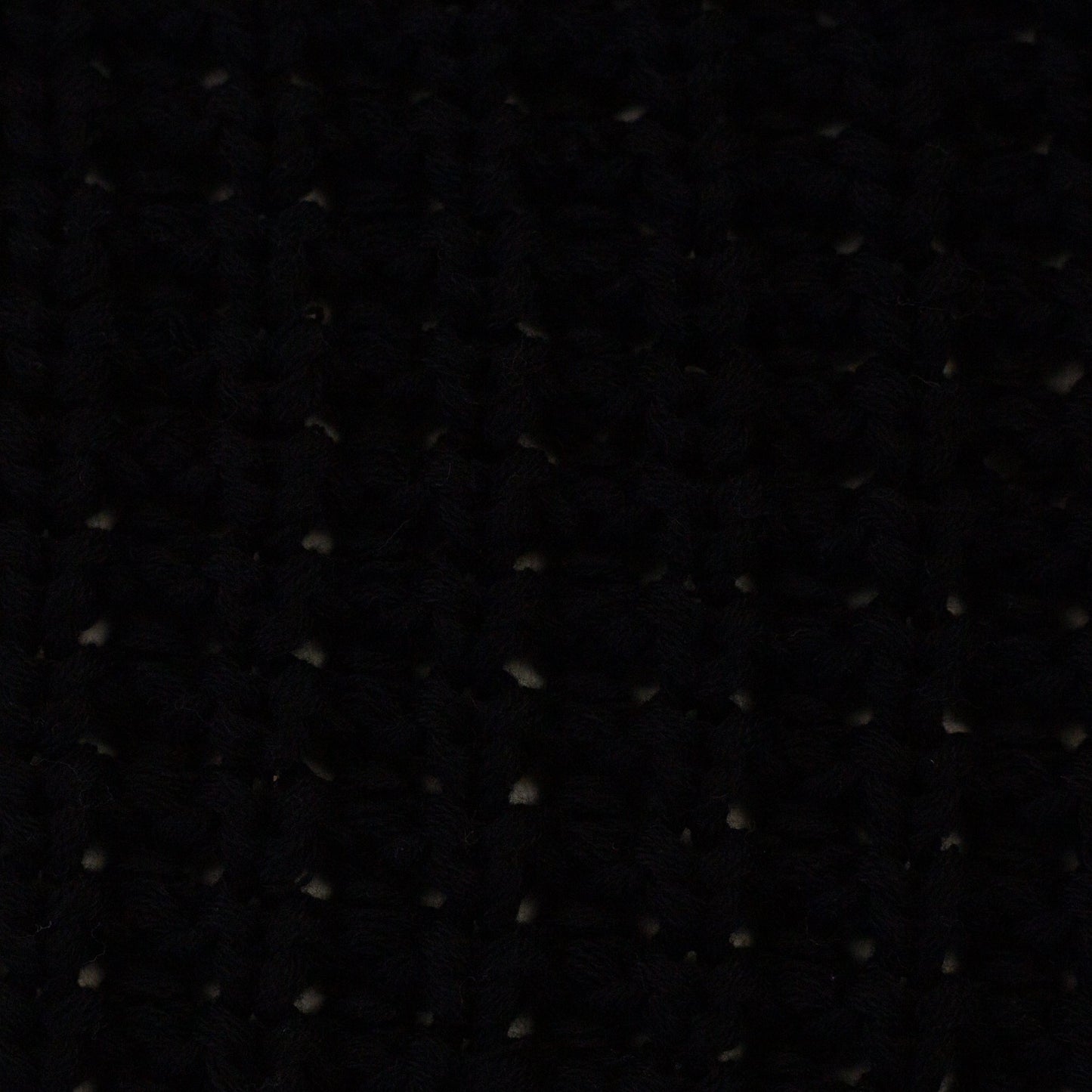 Image avec tricot 100 % coton épais - noir 615 g/m² – disponible chez Šarlotes audumi