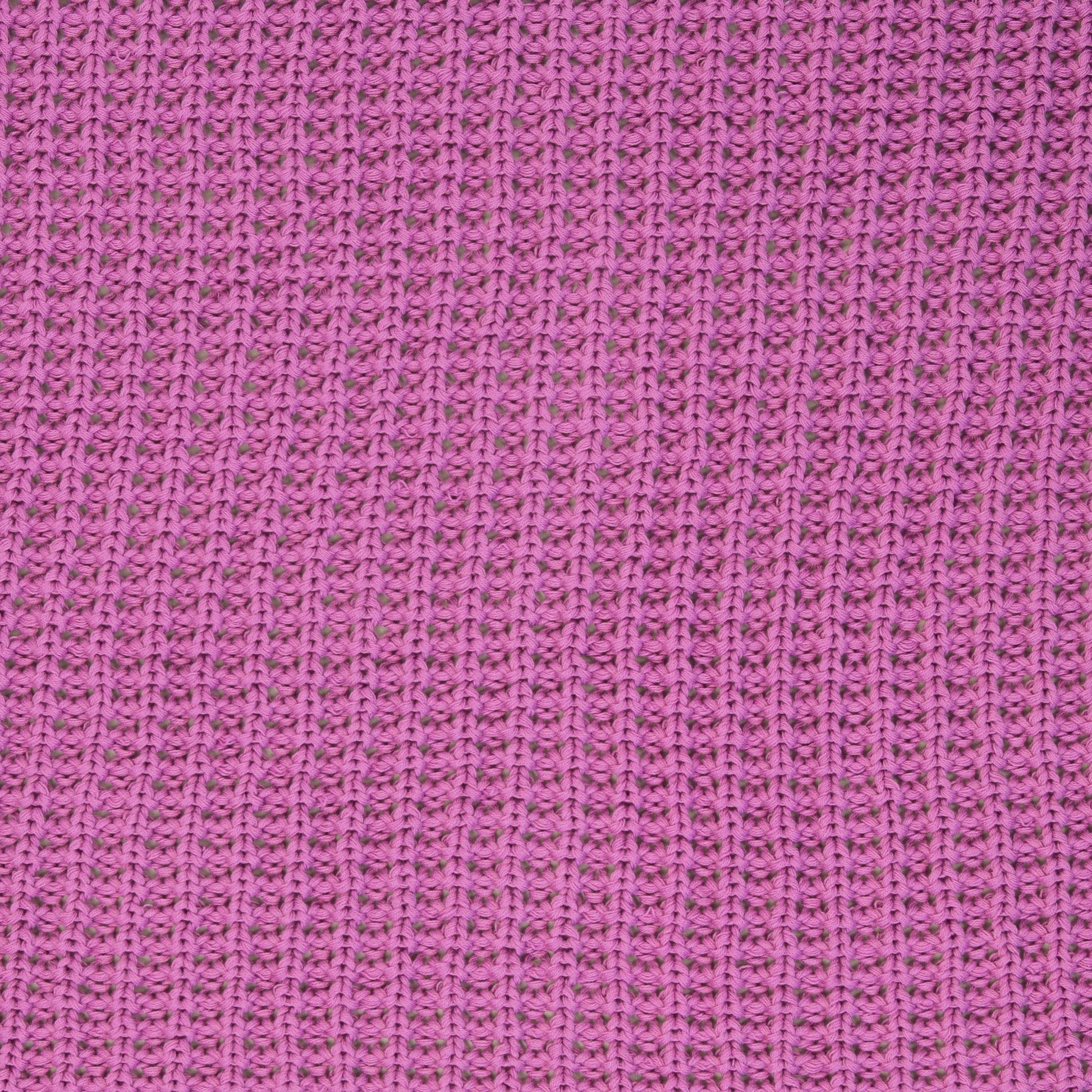 Image d’un tricot épais 100 % coton, rose, 615 g/m² – disponible chez Šarlotes audumi