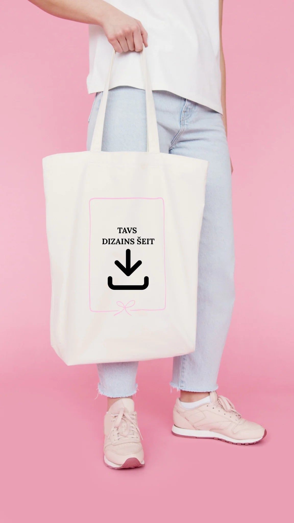 Image de sac en tissu épais en coton avec impression – disponible en ligne chez Šarlotes audumi