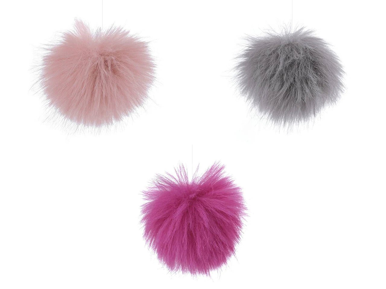 Image of pom-pom hats with loop Ø8 cm|in various shades – available at Šarlotes audumi