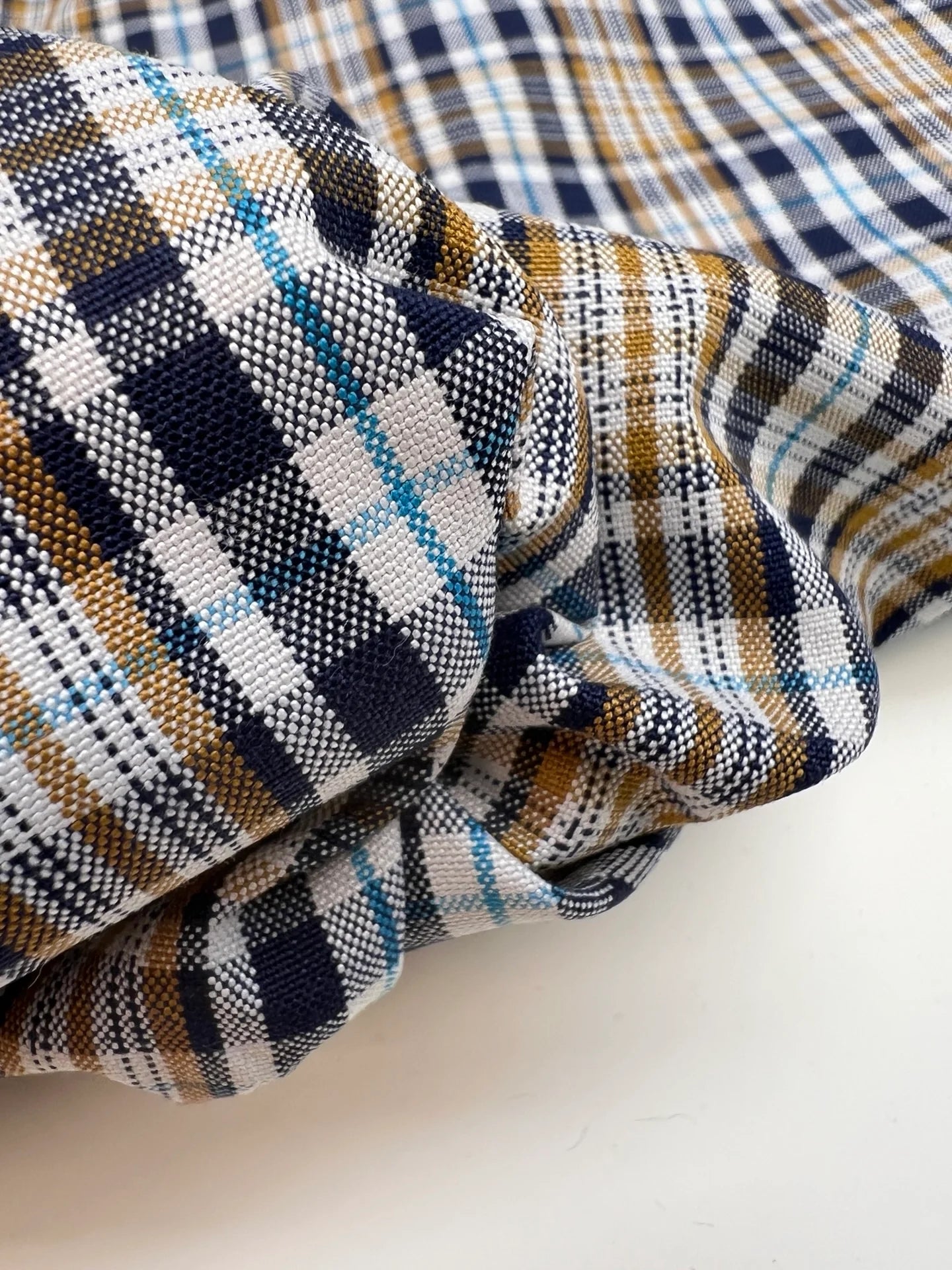 Plaid cotton and viscose fabric with elastane in multicolour pattern – Italy