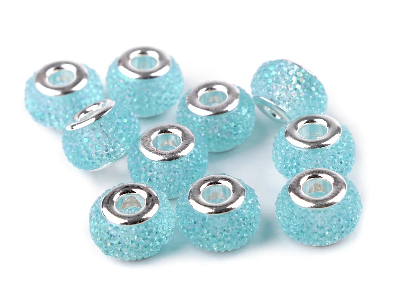 Image avec perles “Charm” à effet métallique | 9 × 14 mm 10 pièces | couleurs variées – disponible chez Šarlotes audumi