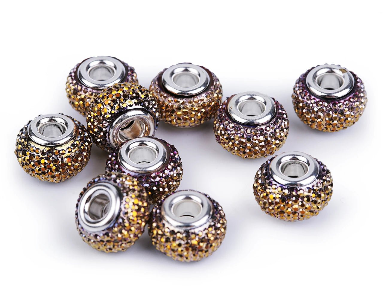 Image avec perles « Charm » à effet métallique | 9 × 14 mm, 10 pièces | couleurs assorties – disponible chez Šarlotes audumi