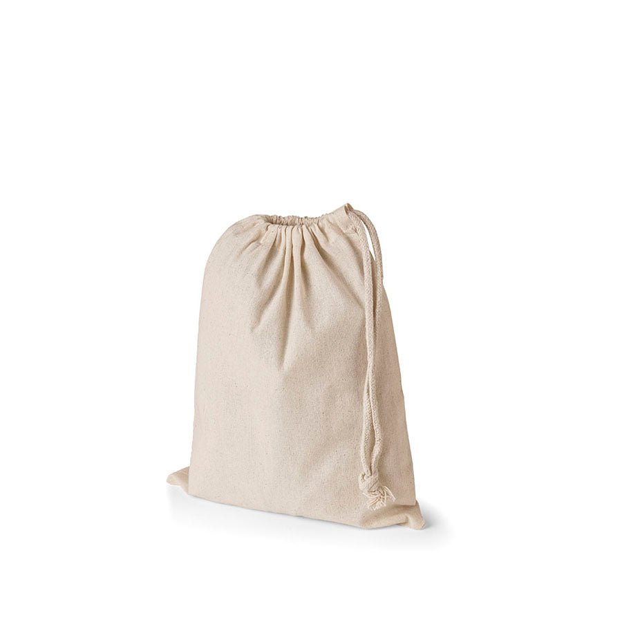 Image of natural cotton drawstring bag 24×30 cm 140 g/m² – available at Šarlotes audumi