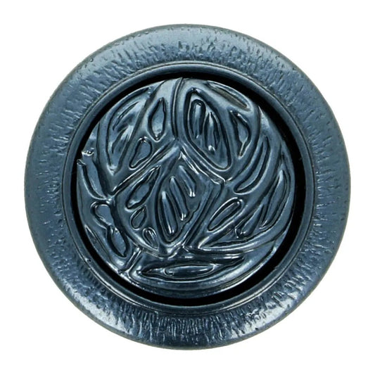 Attēls of a decorative button with a heart element - blue-gray – available online at Šarlotes audumi