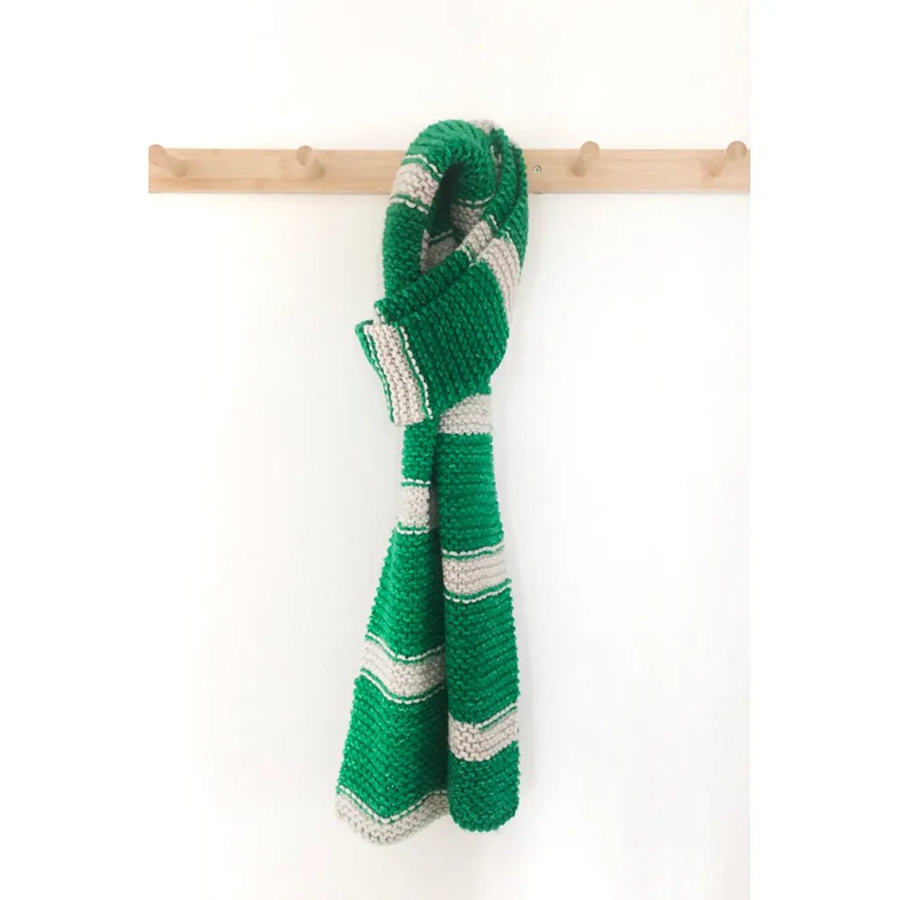 Image of DMC Harry Potter Magic yarn, 300 g / 410 m – self-striping yarn in Hogwarts house colors – available online at Charlotte's Fabrics