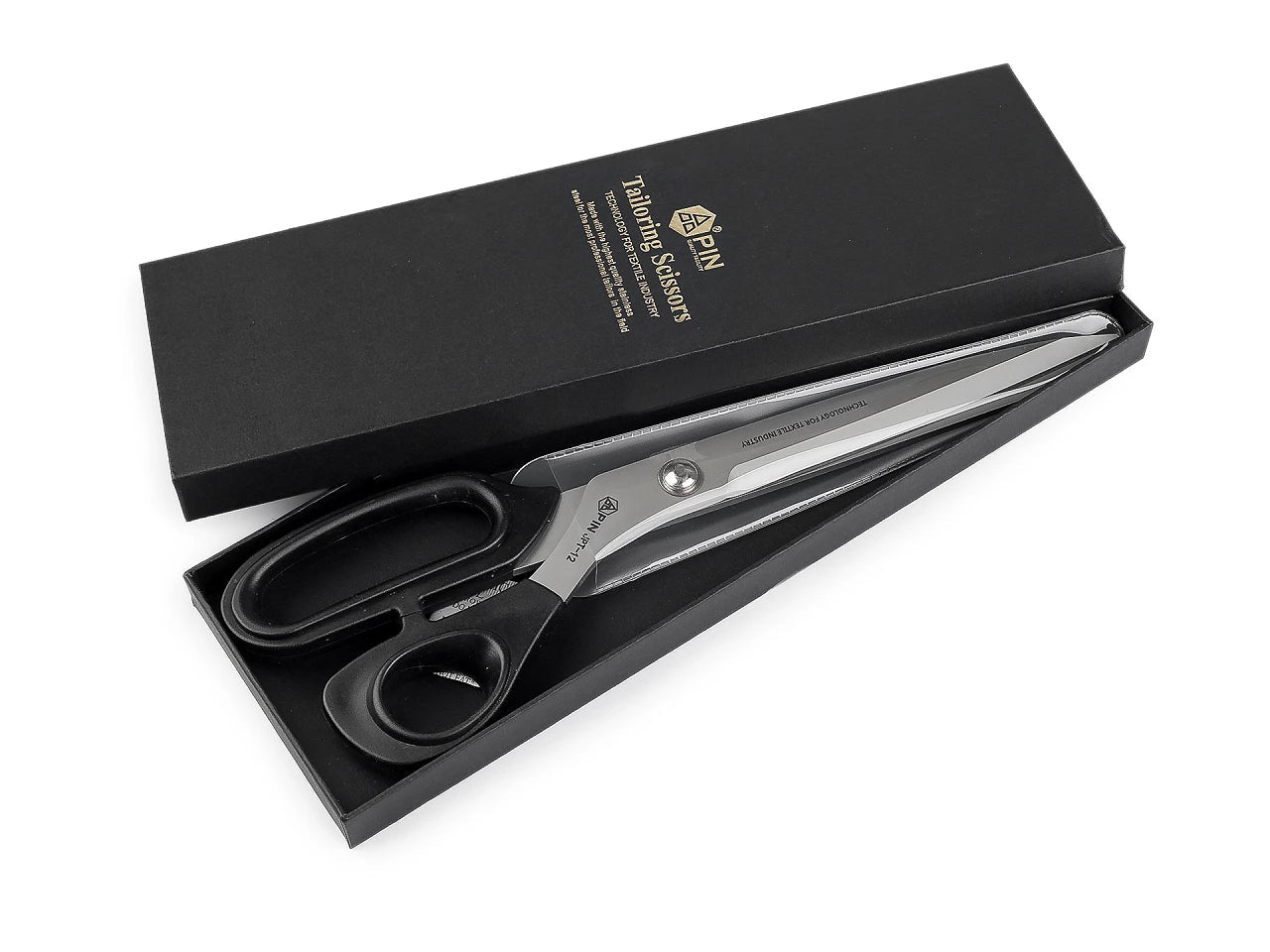 Image of tailor’s scissors 31 cm – professional fabric scissors – available at Šarlotes audumi